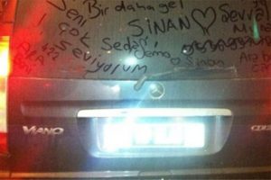 Sinan Ak&ccedil;ıl'ı şaşırtan yazı
