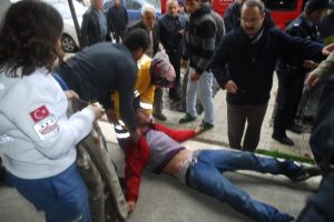Bunalıma giren gen&ccedil; &ccedil;atıya &ccedil;ıktı