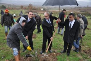 Yenice'de 4 bin fidan toprakla buluştu