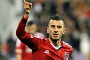 Oğuzhan takımını yalnız bırakacak