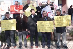 Okullarda kıyafet serbestliği a&ccedil;ıklaması