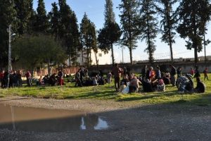 Suriye u&ccedil;ağı Carablus'u bombaladı