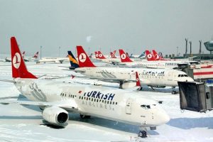Hava ulaşımına kar engeli