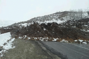Heyelandan kapanan karayolunun g&uuml;zergahı değişti