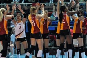 3 T&uuml;rk takımı fazla geldi!