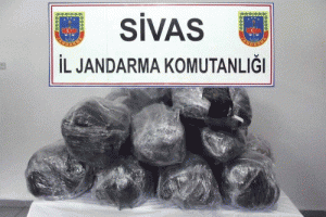 142 kilo esrar ele ge&ccedil;irildi