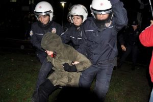 Gece &ccedil;adır kurmak isteyenlere m&uuml;dahale