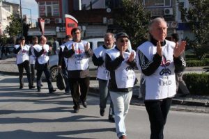 İnsan hakları i&ccedil;in 10 kişilik y&uuml;r&uuml;y&uuml;ş
