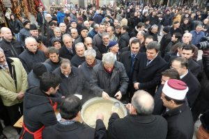 Aşure kazanları balkanlarda birlik i&ccedil;in kaynadı