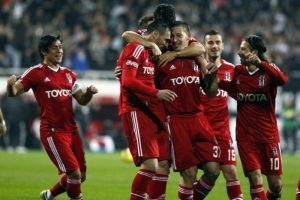 Kartal'ın g&ouml;z&uuml; kupada! Muhtemel 11'ler