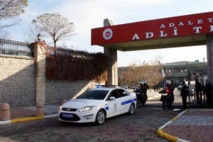 Şehit polisin cenazesi Adli Tıp Kurumu'ndan alındı