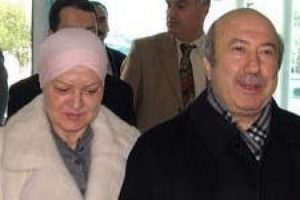 Unakıtan Antalya'da b&ouml;brek nakli olacak