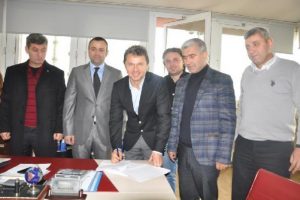 Kaan Dobra Orhangazispor'a imzayı attı