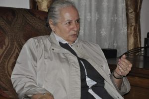 "&Ccedil;ocuklar belli bir &uuml;niformanın kıvancını yaşamalı"