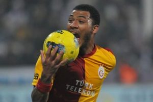 Kazım'dan Fenerbah&ccedil;eliler'i kızdıracak a&ccedil;ıklama