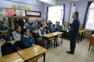 &Ouml;ğrencilere başkan motivasyonu