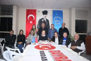 İdealist demokratlar derneği &uuml;yeleri buluştu