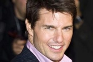 Katliam Tom Cruise'un filminin galasını ertelettirdi