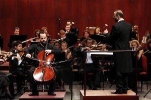 Senfoni Orkestrası'ndan m&uuml;zik ziyafeti