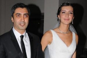 Necati Şaşmaz'dan eşine mini servet