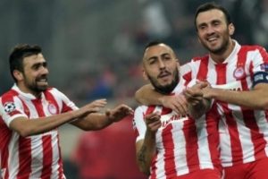 Olympiakos ilk yarıyı namağlup kapadı