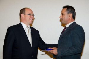 PA&Uuml;'l&uuml; bilim adamına Monaco Prensi'nden onur &ouml;d&uuml;l&uuml;