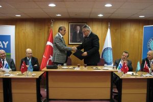 &Uuml;niversite sanayi işbirliğine &ouml;rnek bir adım daha