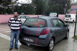 Dolmuş şof&ouml;r&uuml;nden şehit ailelerine destek