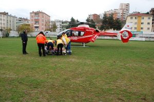 Hava ambulansı hayat kurtardı