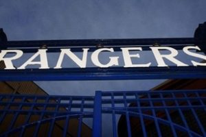 Rangers 'FEDA' dedi ve kazandı!