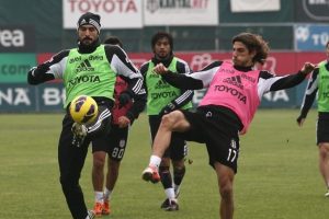 Beşiktaş, Kayserispor ma&ccedil;ı ha&ccedil;ı hazırlıklarını s&uuml;rd&uuml;r&uuml;yor