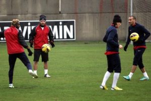 Gaziantepspor ilk yarıyı 3 puanla kapatmak istiyor
