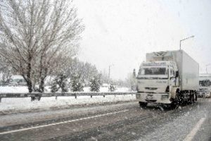 Bursa-Ankara yolunda ulaşım zorlaştı