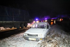 Kaz Dağları'nda 11 ara&ccedil; mahsur kaldı