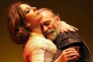 Haluk Bilginer ve Zerrin Tekindor aşkı &ccedil;ok konuşulur