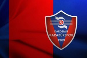 Karab&uuml;kspor 5 futbolcu ile yolları ayırdı