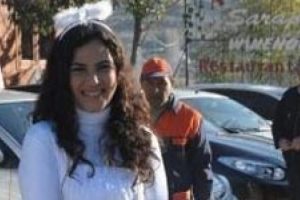 M&uuml;ft&uuml;den Candan Er&ccedil;etin s&uuml;rprizi