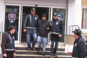 Katil zanlısı kapıcı tutuklandı