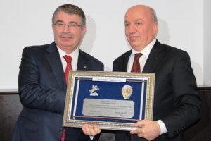 "Hain tuzaklar var bu &uuml;lkeye karşı"