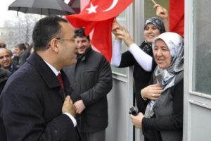 Cumhurbaşkanını ilk kez halk se&ccedil;ecek