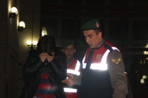 K&ouml;y farelerine jandarmadan şok baskın