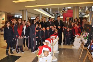 Yeni yıl coşkusu tablolardan yansıdı