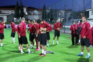 13 futbolcu ilk kez A  Milli formayı giydi