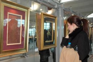 Atat&uuml;rk Havalimanı'nda İslam Modern Hat sergisi