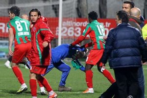 Sarıya Karşıyaka, kırmızıya 1461 Trabzon abone!