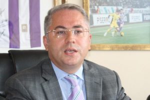 T&uuml;rkmen, ilk yarıda en &ccedil;ok beğendiği takımı a&ccedil;ıkladı