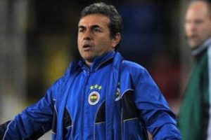 Aykut Kocaman kul&uuml;be geldi