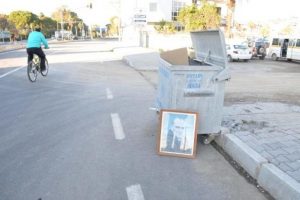 Atat&uuml;rk portreleri &ccedil;&ouml;pten &ccedil;ıktı