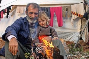 3 g&uuml;nde 3 bin kişi T&uuml;rkiye'ye sığındı