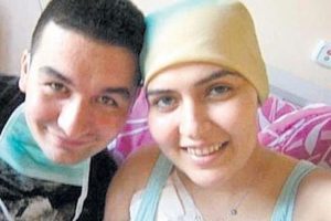 İki g&uuml;nl&uuml;k evliyken hastalığı n&uuml;ksetti